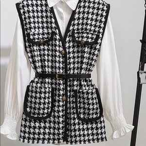 2 piece vest with blouse